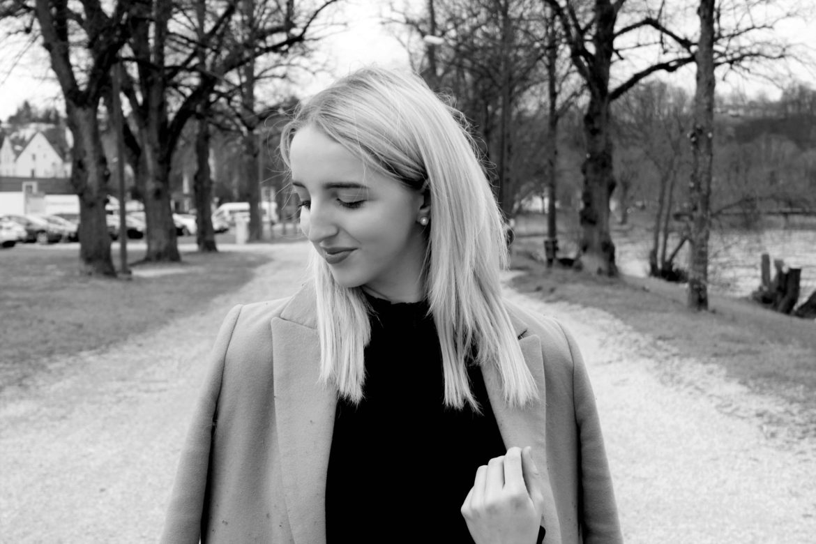 Guest Blogger BB Foxy